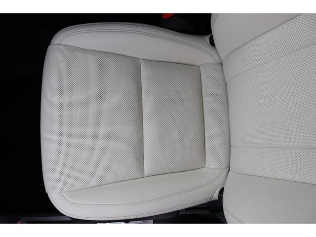 LX LX600 モデリスタエアロパーツ モデリスタサイドステップメタルプレート マークレビンソン リヤエンターテインメント 22インチAW サンルーフ デジタルインナーミラー 電動格納サードシート 7人乗り(57枚目)