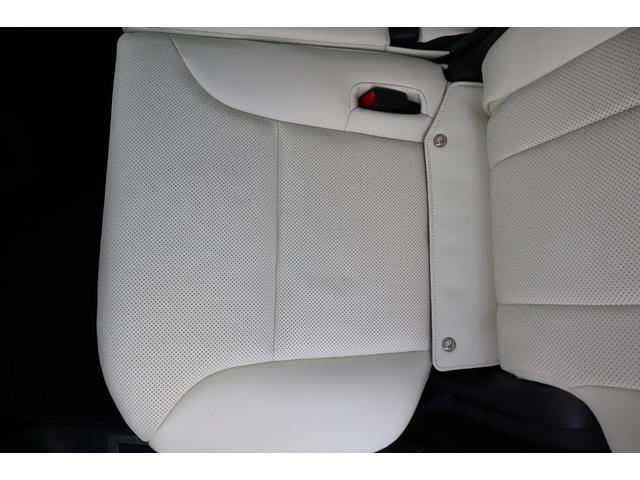 LX LX600 モデリスタエアロパーツ モデリスタサイドステップメタルプレート マークレビンソン リヤエンターテインメント 22インチAW サンルーフ デジタルインナーミラー 電動格納サードシート 7人乗り(58枚目)