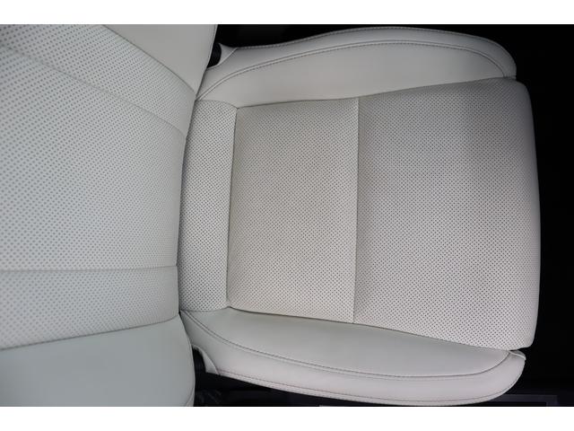 LX LX600 モデリスタエアロパーツ モデリスタサイドステップメタルプレート マークレビンソン リヤエンターテインメント 22インチAW サンルーフ デジタルインナーミラー 電動格納サードシート 7人乗り(60枚目)