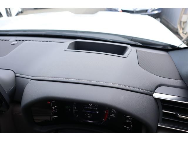 LX LX600 モデリスタエアロパーツ モデリスタサイドステップメタルプレート マークレビンソン リヤエンターテインメント 22インチAW サンルーフ デジタルインナーミラー 電動格納サードシート 7人乗り(66枚目)