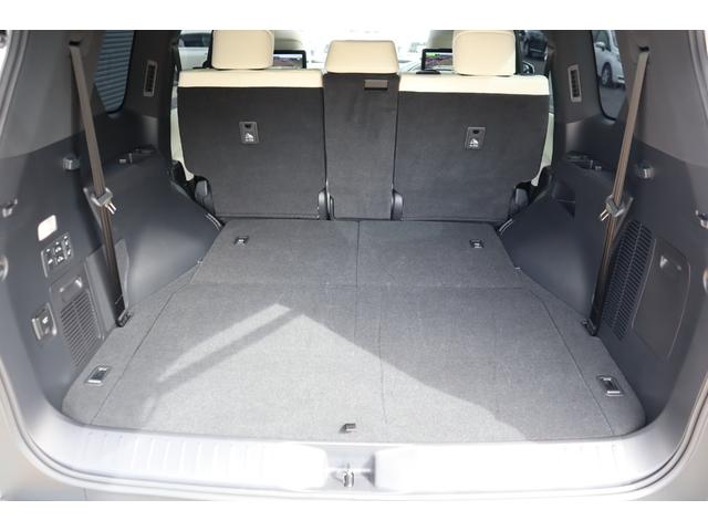 LX LX600 モデリスタエアロパーツ モデリスタサイドステップメタルプレート マークレビンソン リヤエンターテインメント 22インチAW サンルーフ デジタルインナーミラー 電動格納サードシート 7人乗り(70枚目)