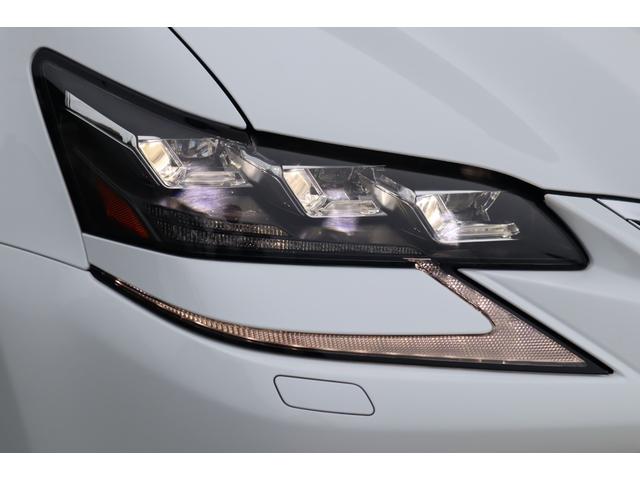 GS GS450h Fスポーツ 1オーナー サンルーフ 三眼LEDヘッドライトアダプティブハイビームシステム パワートランク ヘッドアップディスプレイ クリアランスソナー 本アルミ名栗調パネル ブラインドスポットモニター 後席SRS(14枚目)