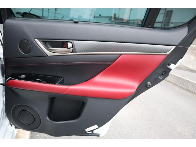 GS GS450h Fスポーツ 1オーナー サンルーフ 三眼LEDヘッドライトアダプティブハイビームシステム パワートランク ヘッドアップディスプレイ クリアランスソナー 本アルミ名栗調パネル ブラインドスポットモニター 後席SRS(57枚目)