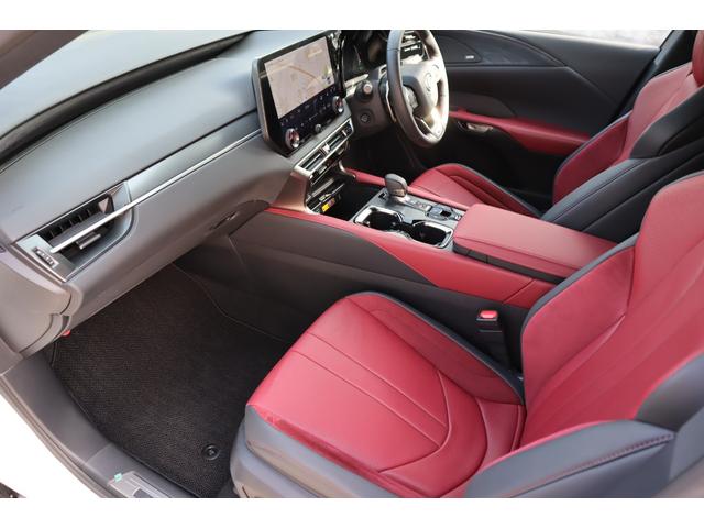 RX RX500h Fスポーツパフォーマンス パノラマルーフ マークレビンソン 寒冷地仕様 輻射ヒーター ダークメタリック21インチAW デジタルインナーミラー 前後席ベンチレーション機能付きシートヒーター メーカー前後ドライブレコーダー(50枚目)