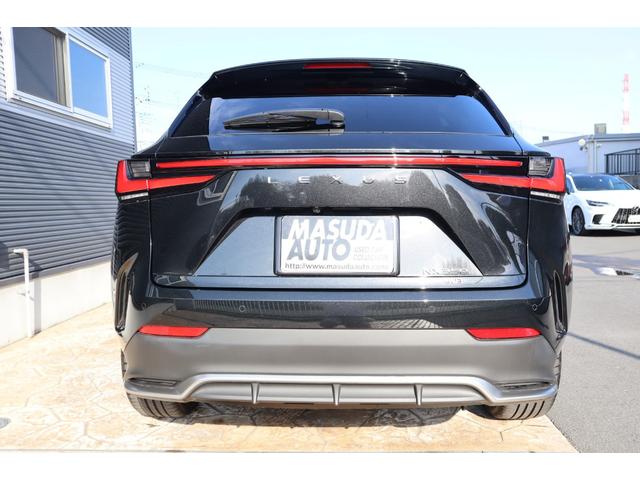 ＮＸ ＮＸ３５０　Ｆスポーツ　４ＷＤ　ワンオーナー　デジタルインナーミラー　後席パワーシート　後席シートヒーター　オレンジキャリパー　メーカー前後ドライブレコーダー　パノラミックビューモニター　三眼ＬＥＤヘッドライト　ＡＨＳ（6枚目）