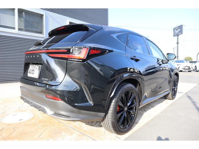 ＮＸ ＮＸ３５０　Ｆスポーツ　４ＷＤ　ワンオーナー　デジタルインナーミラー　後席パワーシート　後席シートヒーター　オレンジキャリパー　メーカー前後ドライブレコーダー　パノラミックビューモニター　三眼ＬＥＤヘッドライト　ＡＨＳ（7枚目）