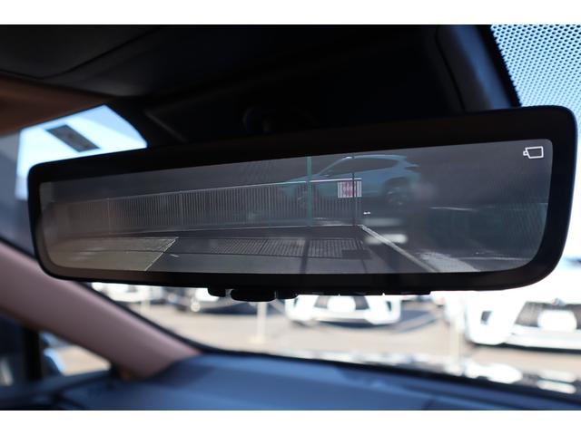 NX NX450h+ バージョンL サンルーフ モデリスタエアロパーツ デジタルインナーミラー 前後ドライブレコーダー 別体ディスクプレイヤー パノラミックビューモニター 三眼LEDヘッドライト 後席シートヒーター パワーバックドア(11枚目)