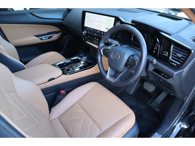 NX NX450h+ バージョンL サンルーフ モデリスタエアロパーツ デジタルインナーミラー 前後ドライブレコーダー 別体ディスクプレイヤー パノラミックビューモニター 三眼LEDヘッドライト 後席シートヒーター パワーバックドア(47枚目)