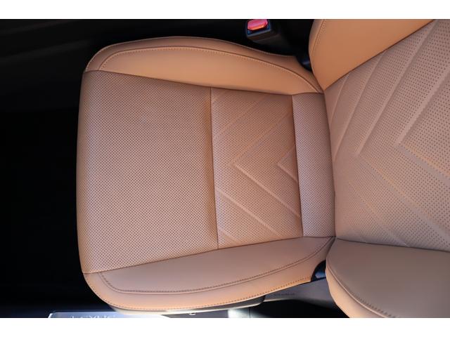 NX NX450h+ バージョンL サンルーフ モデリスタエアロパーツ デジタルインナーミラー 前後ドライブレコーダー 別体ディスクプレイヤー パノラミックビューモニター 三眼LEDヘッドライト 後席シートヒーター パワーバックドア(57枚目)