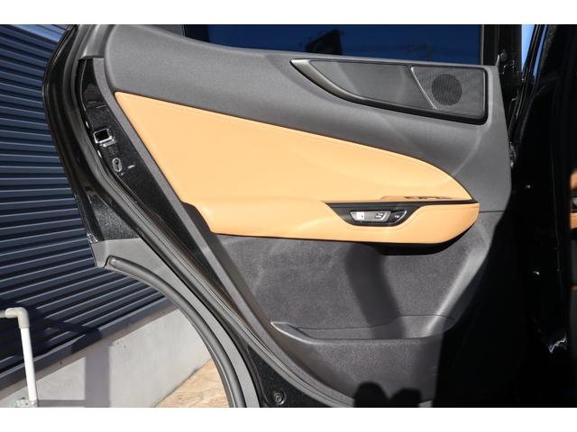 NX NX450h+ バージョンL サンルーフ モデリスタエアロパーツ デジタルインナーミラー 前後ドライブレコーダー 別体ディスクプレイヤー パノラミックビューモニター 三眼LEDヘッドライト 後席シートヒーター パワーバックドア(61枚目)