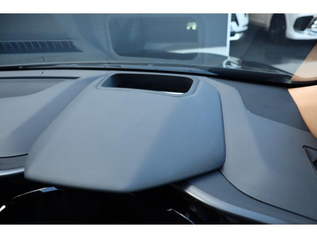 NX NX450h+ バージョンL サンルーフ モデリスタエアロパーツ デジタルインナーミラー 前後ドライブレコーダー 別体ディスクプレイヤー パノラミックビューモニター 三眼LEDヘッドライト 後席シートヒーター パワーバックドア(65枚目)