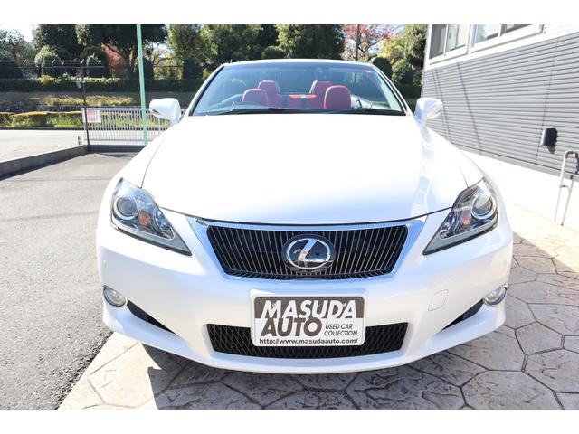 ＩＳ ＩＳ３５０Ｃ　電動オープン　走行距離１８２１２ｋｍ　１８インチＡＷ　プリクラッシュセーフティー　レーダークルーズコントロール　クリアランスソナー　ウッドコンビハンドル　前席ベンチレーション機能付きシートヒーター（2枚目）