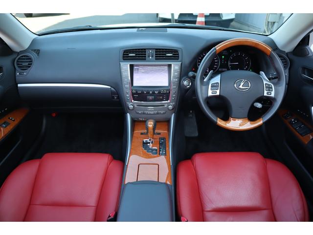 ＩＳ ＩＳ３５０Ｃ　電動オープン　走行距離１８２１２ｋｍ　１８インチＡＷ　プリクラッシュセーフティー　レーダークルーズコントロール　クリアランスソナー　ウッドコンビハンドル　前席ベンチレーション機能付きシートヒーター（8枚目）
