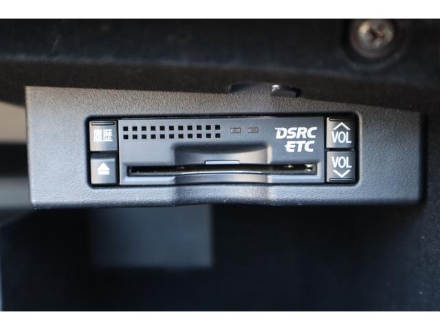 ＩＳ ＩＳ３５０Ｃ　電動オープン　走行距離１８２１２ｋｍ　１８インチＡＷ　プリクラッシュセーフティー　レーダークルーズコントロール　クリアランスソナー　ウッドコンビハンドル　前席ベンチレーション機能付きシートヒーター（20枚目）