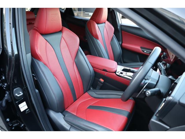 フレアレッド本革シート