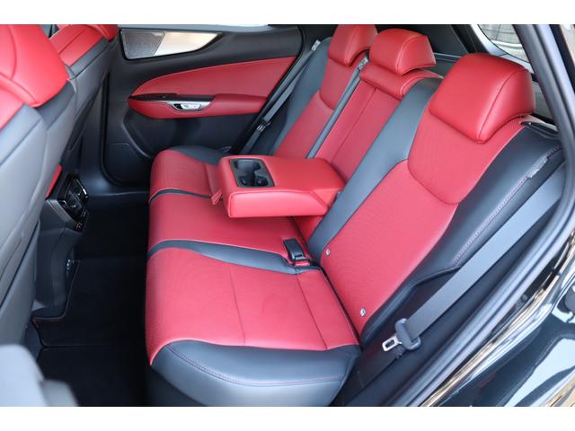 フレアレッド本革シート