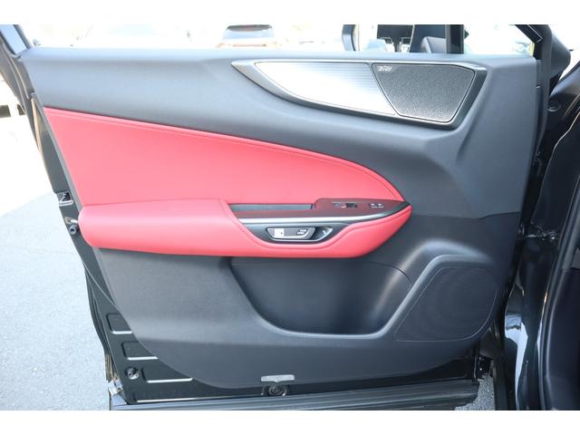 フレアレッド本革シート