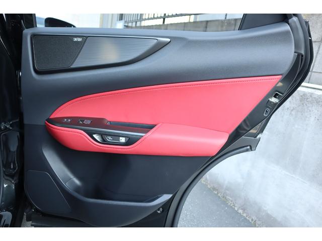 フレアレッド本革シート