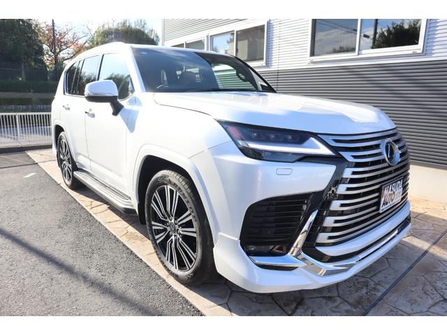 ＬＸ ＬＸ６００　走行２５ｋｍ　１オーナー　モデリスタエアロパーツ　マークレビンソン　リヤエンターテインメント　２２インチＡＷ　デジタルインナーミラー　サンルーフ　ドライバーモニター　ＨＤＭＩ　パワーバックドア（3枚目）