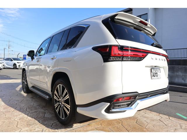 ＬＸ ＬＸ６００　走行２５ｋｍ　１オーナー　モデリスタエアロパーツ　マークレビンソン　リヤエンターテインメント　２２インチＡＷ　デジタルインナーミラー　サンルーフ　ドライバーモニター　ＨＤＭＩ　パワーバックドア（5枚目）