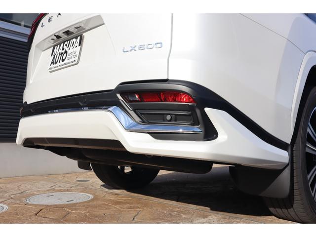 ＬＸ ＬＸ６００　走行２５ｋｍ　１オーナー　モデリスタエアロパーツ　マークレビンソン　リヤエンターテインメント　２２インチＡＷ　デジタルインナーミラー　サンルーフ　ドライバーモニター　ＨＤＭＩ　パワーバックドア（12枚目）