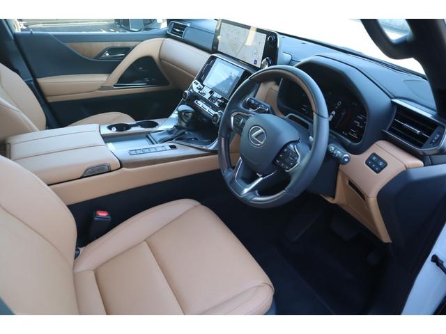 ＬＸ ＬＸ６００　走行２５ｋｍ　１オーナー　モデリスタエアロパーツ　マークレビンソン　リヤエンターテインメント　２２インチＡＷ　デジタルインナーミラー　サンルーフ　ドライバーモニター　ＨＤＭＩ　パワーバックドア（47枚目）