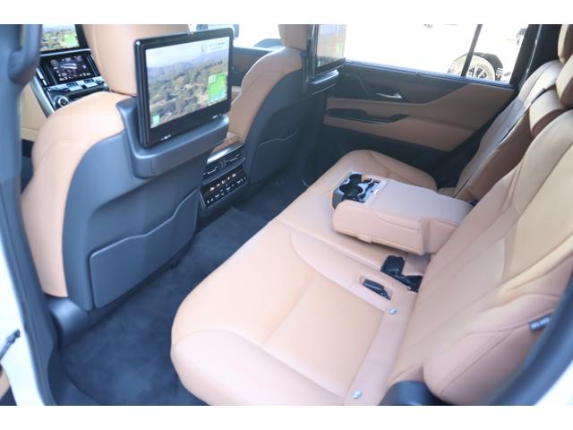 ＬＸ ＬＸ６００　走行２５ｋｍ　１オーナー　モデリスタエアロパーツ　マークレビンソン　リヤエンターテインメント　２２インチＡＷ　デジタルインナーミラー　サンルーフ　ドライバーモニター　ＨＤＭＩ　パワーバックドア（53枚目）