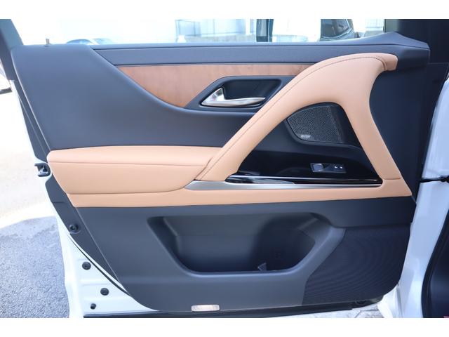 ＬＸ ＬＸ６００　走行２５ｋｍ　１オーナー　モデリスタエアロパーツ　マークレビンソン　リヤエンターテインメント　２２インチＡＷ　デジタルインナーミラー　サンルーフ　ドライバーモニター　ＨＤＭＩ　パワーバックドア（60枚目）