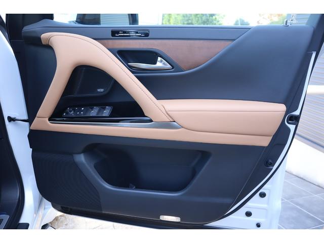 ＬＸ ＬＸ６００　走行２５ｋｍ　１オーナー　モデリスタエアロパーツ　マークレビンソン　リヤエンターテインメント　２２インチＡＷ　デジタルインナーミラー　サンルーフ　ドライバーモニター　ＨＤＭＩ　パワーバックドア（61枚目）