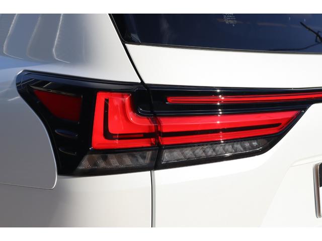 ＬＸ ＬＸ６００　走行２５ｋｍ　１オーナー　モデリスタエアロパーツ　マークレビンソン　リヤエンターテインメント　２２インチＡＷ　デジタルインナーミラー　サンルーフ　ドライバーモニター　ＨＤＭＩ　パワーバックドア（75枚目）