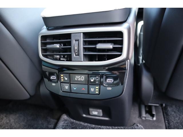 ＲＸ ＲＸ４５０ｈ＋　バージョンＬ　４ＷＤ　ワンオーナー　モデリスタエアロパーツ　パノラマルーフ　ルーフレール　前後席ベンチレーション機能付きシートヒーター　メーカー前後ドライブレコーダー　アドバンスドパーク　パワーバックドア（17枚目）