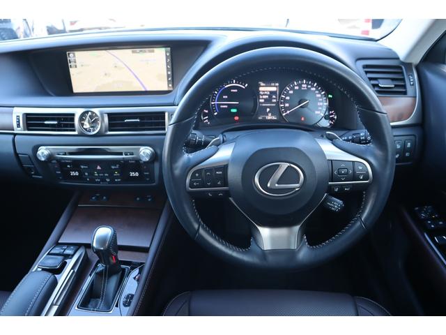 ＧＳ ＧＳ３００ｈ　Ｉパッケージ　三眼ＬＥＤヘッドライト　アダプティブハイビームシステム　パワートランク　クリアランスソナー　ブラインドスポットモニター　後席ＳＲＳ　切削１８インチＡＷ　ドライブレコーダー　リヤ電動シェード（53枚目）
