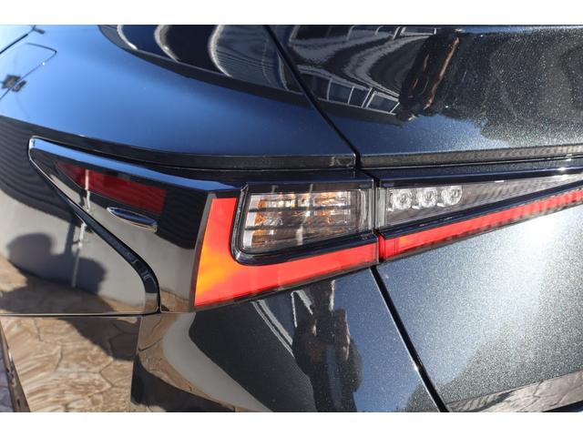 LEXUS IS IS300 F SPORT MODE BLACK IV