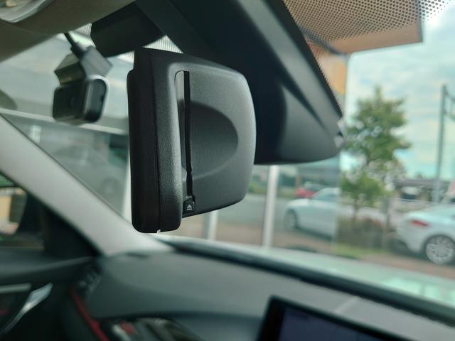 ３シリーズ ３２０ｉ　スポーツ　純正ＨＤＤナビ　バックカメラ　リアパークディスタンスコントロール　スマートキー　バイキセノン　スポーツシート　電動シート　ミラーＥＴＣ　コンフォートアクセス　スポーツモード　走行距離４５５０８ｋｍ（17枚目）