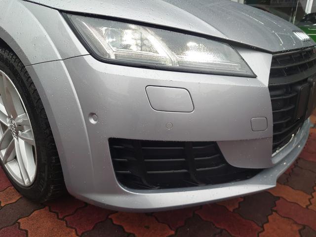 ＴＴクーペ ２．０ＴＦＳＩ　バーチャルコクピット　マトリクスＬＥＤヘッド　ブラウン革　アシスタンスＰＫＧ　ＭＭＩナビ地デジフルセグＴＶ　流れるウィンカー　ＥＴＣ　可変式リアウイング　ドライブセレクト　パドルシフト　パークアシスト（4枚目）