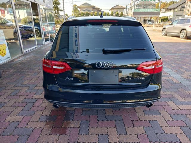 ＳラインＰＫＧ　アシスタンスＰＫＧ　バイキセノン　アダプティブクルーズコントロール　Ｓラインシート　電動シート　電動トランク　ＭＭＩナビ地デジフルセグＴＶＥＴＣ　ハーフレザー　純１９ＡＷ　パドルシフト