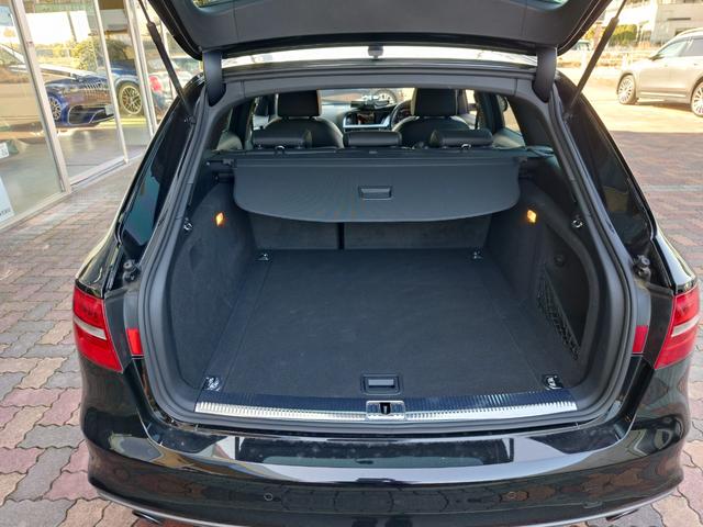 ＳラインＰＫＧ　アシスタンスＰＫＧ　バイキセノン　アダプティブクルーズコントロール　Ｓラインシート　電動シート　電動トランク　ＭＭＩナビ地デジフルセグＴＶＥＴＣ　ハーフレザー　純１９ＡＷ　パドルシフト