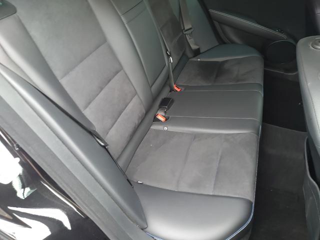 レーダーセーフティＰＫＧ　アドバンストライトＰＫＧ　純ＨＤＤナビ地デジフルセグＴＶバックカメラＥＴＣ　アダプティブクルーズＣＴＲ　パークトロニック　ハーフレザー　電動シート　電動トランク　キーレスＧＯ