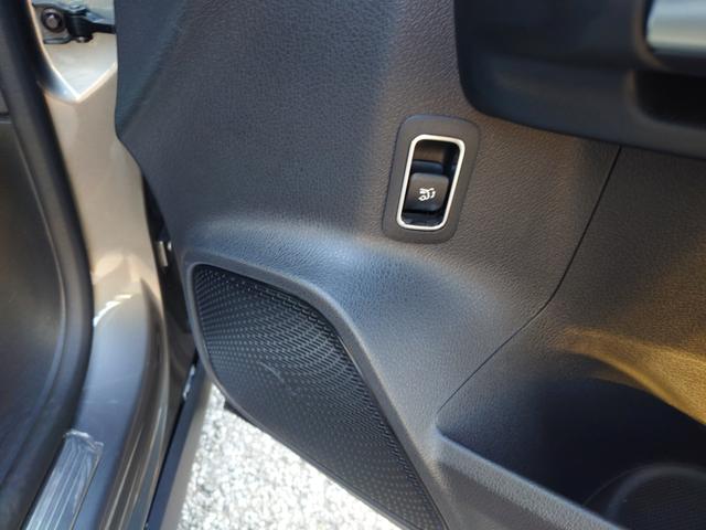 サンルーフ　黒グレーコンビ革　ＡＭＧレザーエクスクルーシブＰＫＧ　アドバンストＰＫＧ　ヘッドＵＰディスプレイ　電動トランク　電動シート　シートヒーター　ＬＥＤヘッド　ＡＣＣ　純ナビフルセグ全方位カメラ