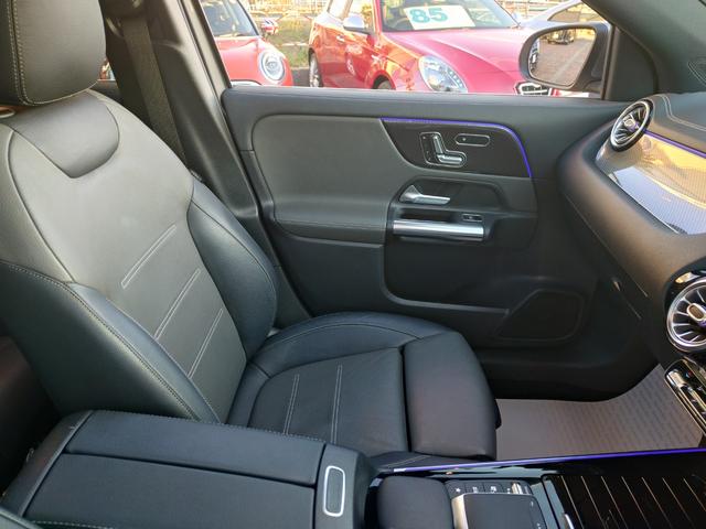 サンルーフ　黒グレーコンビ革　ＡＭＧレザーエクスクルーシブＰＫＧ　アドバンストＰＫＧ　ヘッドＵＰディスプレイ　電動トランク　電動シート　シートヒーター　ＬＥＤヘッド　ＡＣＣ　純ナビフルセグ全方位カメラ