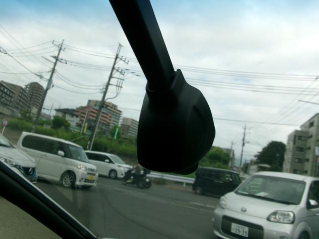 フィット 　禁煙車　純正ナビ　フルセグＴＶ　ＤＶＤ再生　Ｂｌｕｅｔｏｏｔｈ　ＵＳＢ　ステコン　バックカメラ　前後ドラレコ　ＥＴＣ　スマートキー　ＬＥＤヘッドライト　ホンダセンシング　アダクティブオートクルーズ（47枚目）