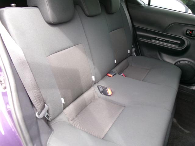 アクア Ｓスタイルブラック　１オーナー　禁煙車　トヨタセーフティセンス　純正ナビ　バックカメラ　Ｂｌｕｅｔｏｏｔｈ　ワンセグＴＶ　スマートキー　ＥＴＣ　オートエアコン　ステコン　オートハイビーム　ドアロック連動格納ミラー（18枚目）