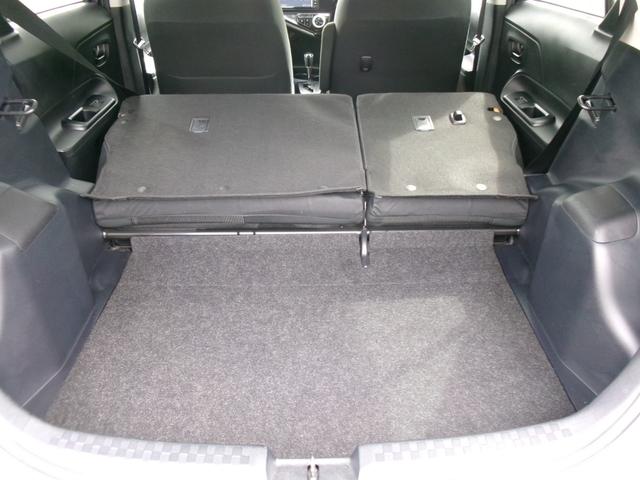 アクア Ｓスタイルブラック　１オーナー　禁煙車　トヨタセーフティセンス　純正ナビ　バックカメラ　Ｂｌｕｅｔｏｏｔｈ　ワンセグＴＶ　スマートキー　ＥＴＣ　オートエアコン　ステコン　オートハイビーム　ドアロック連動格納ミラー（20枚目）