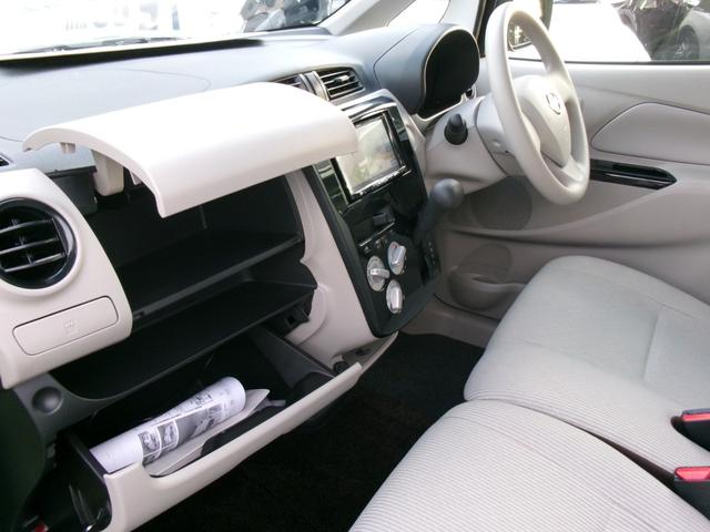 デイズ J 禁煙車 社外ナビ Bluetooth USB DVD再生 ロック連動格納ドアミラー エマージェンシーブレーキ ドアバイザー ディーラ整備記録(35枚目)