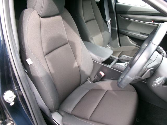 ＭＡＺＤＡ３ファストバック ２０Ｓプロアクティブ　ツーリングセレクション　純正ナビ　ＨＤＭＩ　フルセグＴＶ　ＤＶＤ再生　アラウンドビューモニター　ＥＴＣ　禁煙車　ＬＥＤヘッドライト　衝突軽減ブレーキ　踏み間違い防止　レーンアシスト　オートライト　前後コーナーソナー（16枚目）