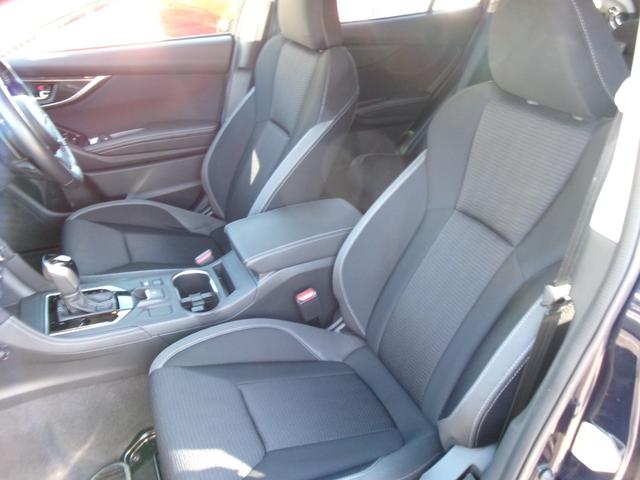 インプレッサスポーツ 2.0i-Lアイサイト ワンオーナー 8インチ純正ナビ フルセグTV Bluetooth DVD再生 バックモニター ETC2.0 ドライブレコーダー スマートキー LEDフォグランプ 衝突軽減ブレーキ 踏み間違い防止(17枚目)