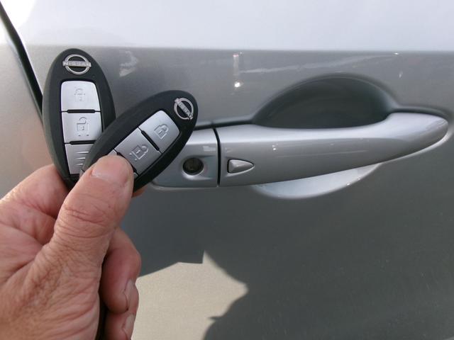 ノート Ｓ　ワンオーナー　禁煙車　純正ナビ　フルセグＴＶ　ＤＶＤ再生　Ｂｌｕｅｔｏｏｔｈ　バックモニター　ＥＴＣ２．０　前後ドライブレコーダー　衝突軽減ブレーキ　踏み間違い防止　レーンアシスト　前後コーナーソナー（30枚目）