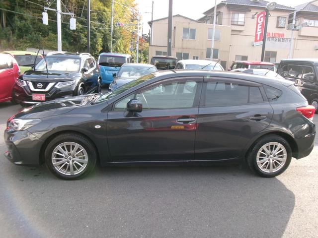 インプレッサスポーツ １．６ｉ－Ｌアイサイト　純正ナビ　フルセグＴＶ　ＤＶＤ再生　Ｂｌｕｅｔｏｏｔｈ　バックカメラ　レザーシート　パワーシート　禁煙車　ＥＴＣ２．０　ナビ連動ドラレコ　衝突軽減ブレーキ　踏み間違い防止　レーンアシスト　ＲＡＢ（11枚目）