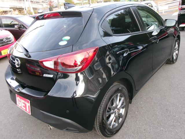 デミオ １３Ｓツーリング　１オーナー　禁煙車　マツコネナビ　バックカメラ　ＤＶＤ再生　Ｂｌｕｅｔｏｏｔｈ　ＵＳＢ　レーダークルーズコントロール　前ドラレコ　ＬＥＤヘッドライト　衝突軽減Ｂ＆踏み間違い防止　シートヒーター（9枚目）