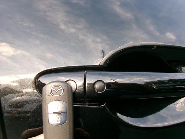 デミオ １３Ｓツーリング　１オーナー　禁煙車　マツコネナビ　バックカメラ　ＤＶＤ再生　Ｂｌｕｅｔｏｏｔｈ　ＵＳＢ　レーダークルーズコントロール　前ドラレコ　ＬＥＤヘッドライト　衝突軽減Ｂ＆踏み間違い防止　シートヒーター（37枚目）